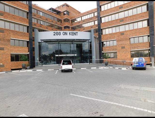 500M² OFFICE TO LET IN FERNDALE